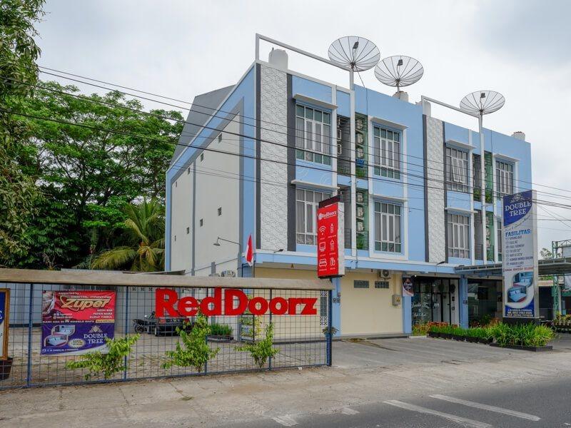Oyo 3746 Double Tree Guesthouse Purwokerto Exterior photo