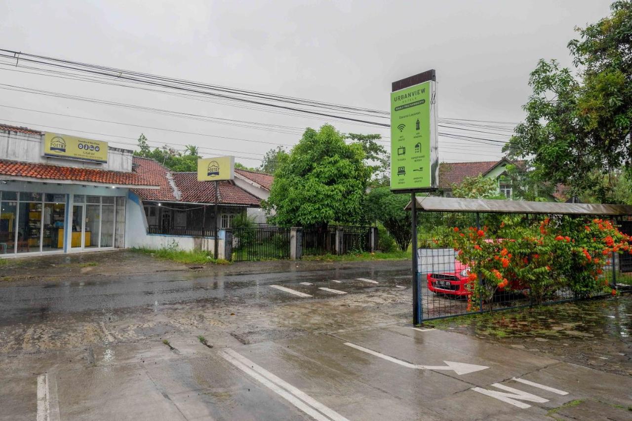 Oyo 3746 Double Tree Guesthouse Purwokerto Exterior photo